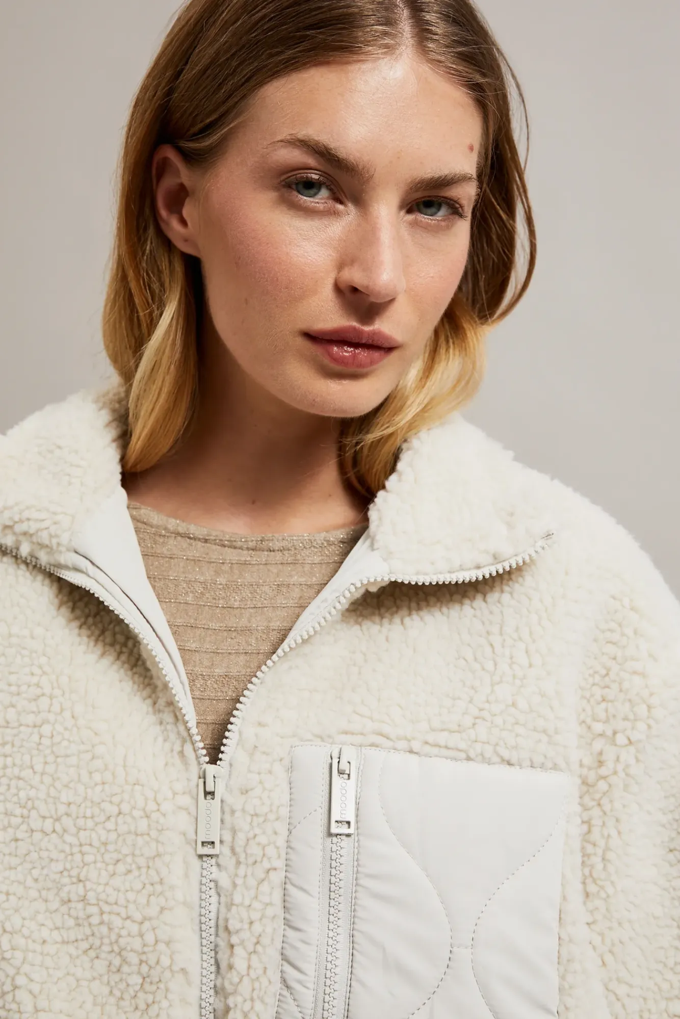 Kurtki Oversize|Kurtki Pikowane>Moodo Kurtka teddy beżowa