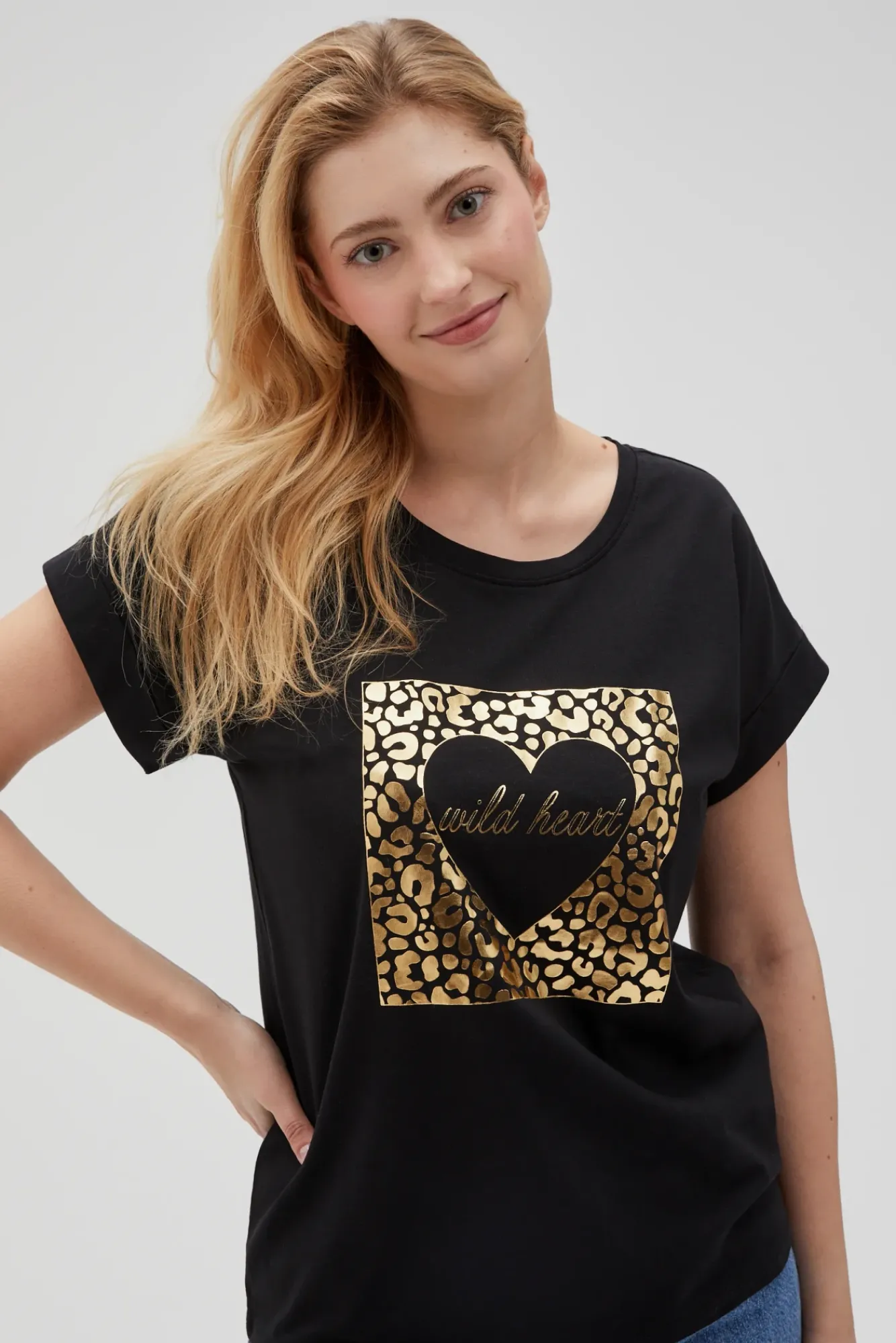 Bluzki Czarne|Bluzki Bawełniane>Moodo T-shirt z nadrukiem i napisem czarny